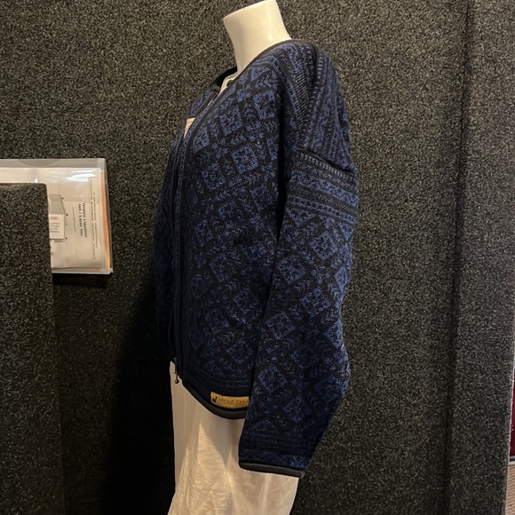 Heavy 100% Pure Wool Cardigan Black Blue full zip cardigan - Picture 6 of 8